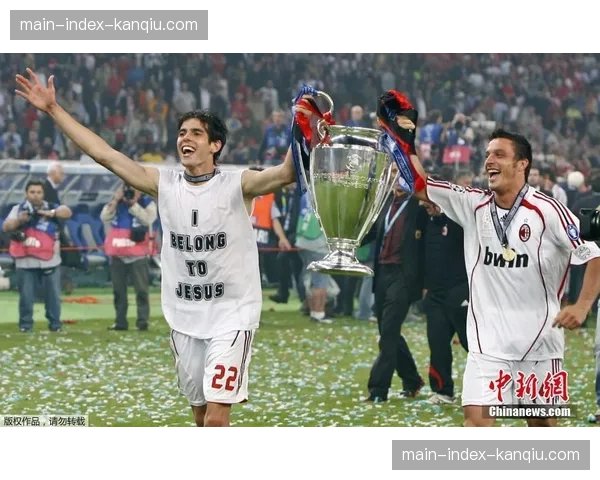 “欧联杯1-8决赛：利物浦2-0完胜AC米兰，萨拉赫、努涅斯建功”